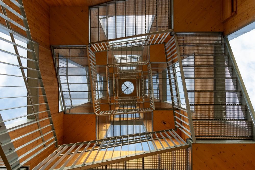 Elegansen og funksjonaliteten til vindeltrapp