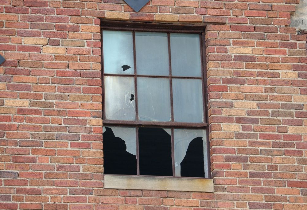 Hva gjør en glassmester  og når bør du bruke en?